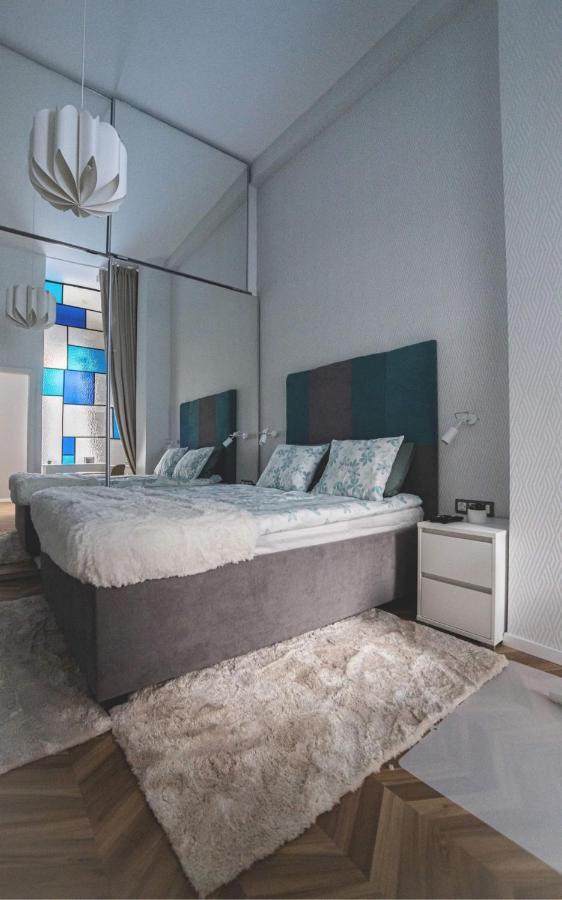 Luxury Gold 2 Bedroom Apartment Budapest Esterno foto