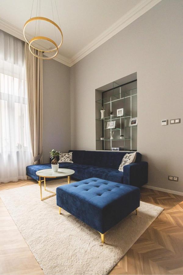 Luxury Gold 2 Bedroom Apartment Budapest Esterno foto