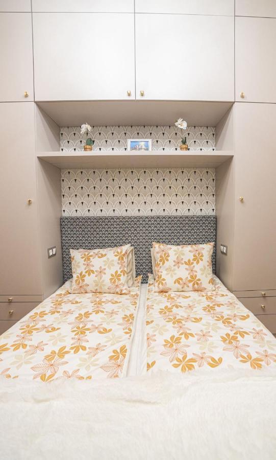 Luxury Gold 2 Bedroom Apartment Budapest Esterno foto